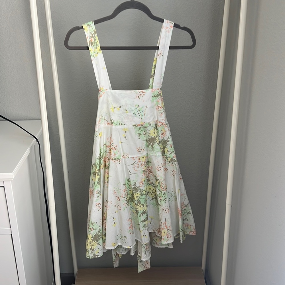 Perfect spring/summer wedding guest dress!